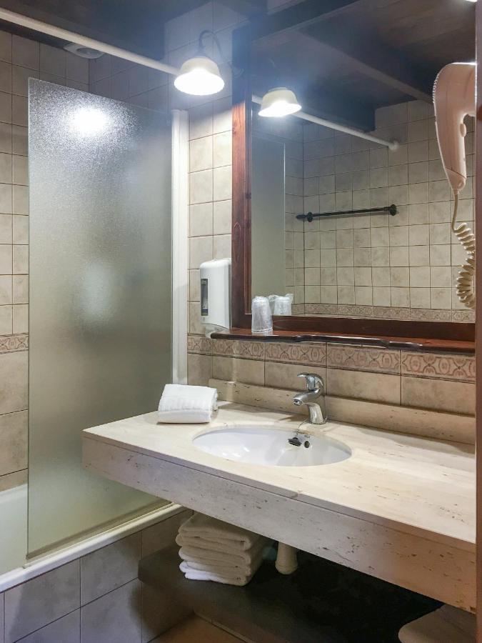 Hotel Fonda Merce 리비아 외부 사진